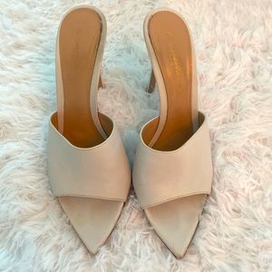 Gianvito Rossi cream pointy toe mules